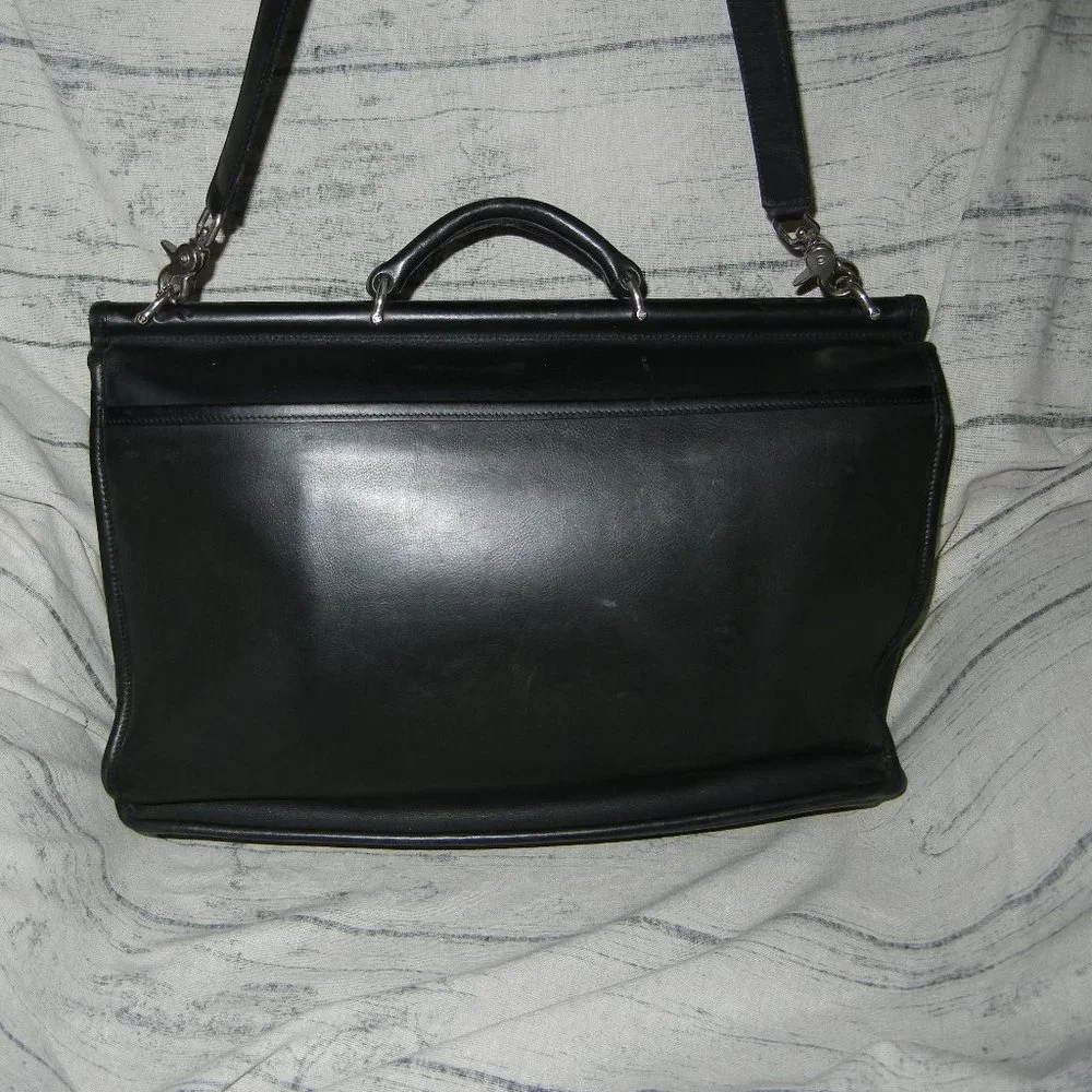 COACH Vintage Beekman Black Leather Dowel Rod Briefcase 5266